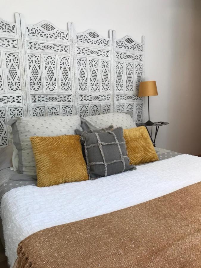 Le Jardin De La Cite Bed & Breakfast Carcassonne Bagian luar foto