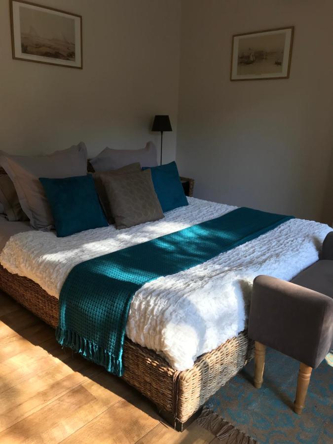 Le Jardin De La Cite Bed & Breakfast Carcassonne Bagian luar foto