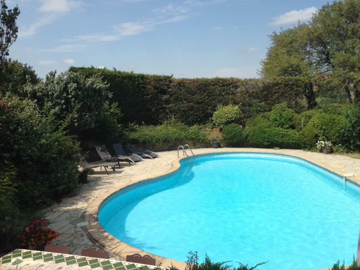 Le Jardin De La Cite Bed & Breakfast Carcassonne Bagian luar foto