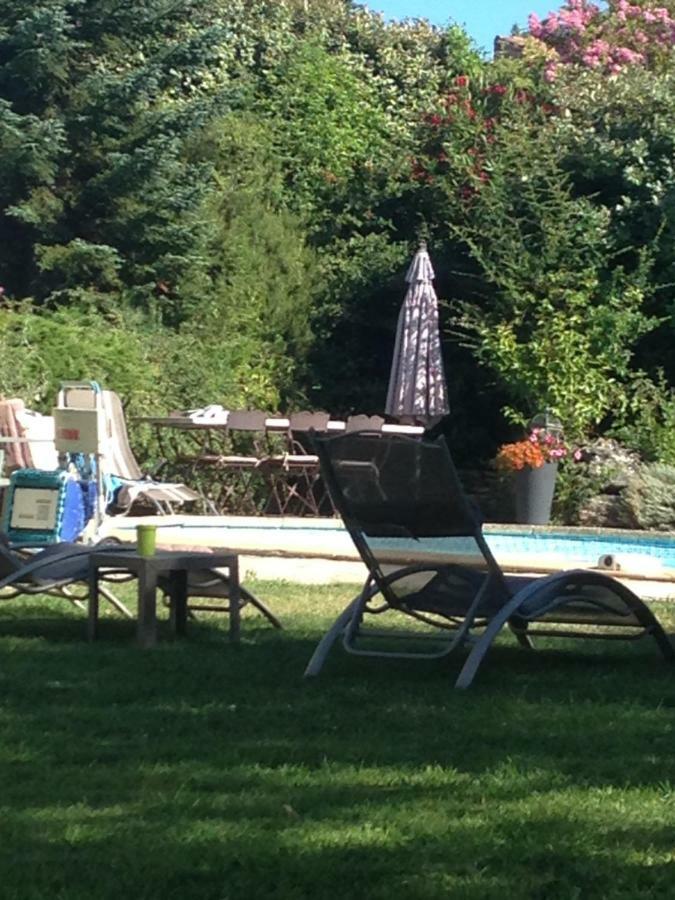 Le Jardin De La Cite Bed & Breakfast Carcassonne Bagian luar foto