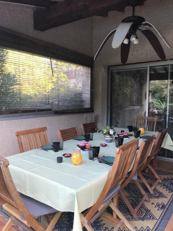 Le Jardin De La Cite Bed & Breakfast Carcassonne Bagian luar foto