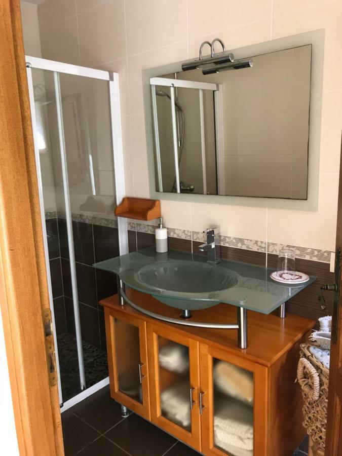 Le Jardin De La Cite Bed & Breakfast Carcassonne Bagian luar foto