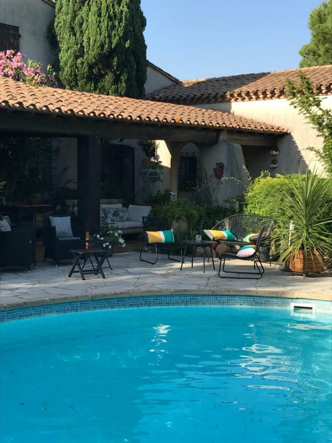 Le Jardin De La Cite Bed & Breakfast Carcassonne Bagian luar foto